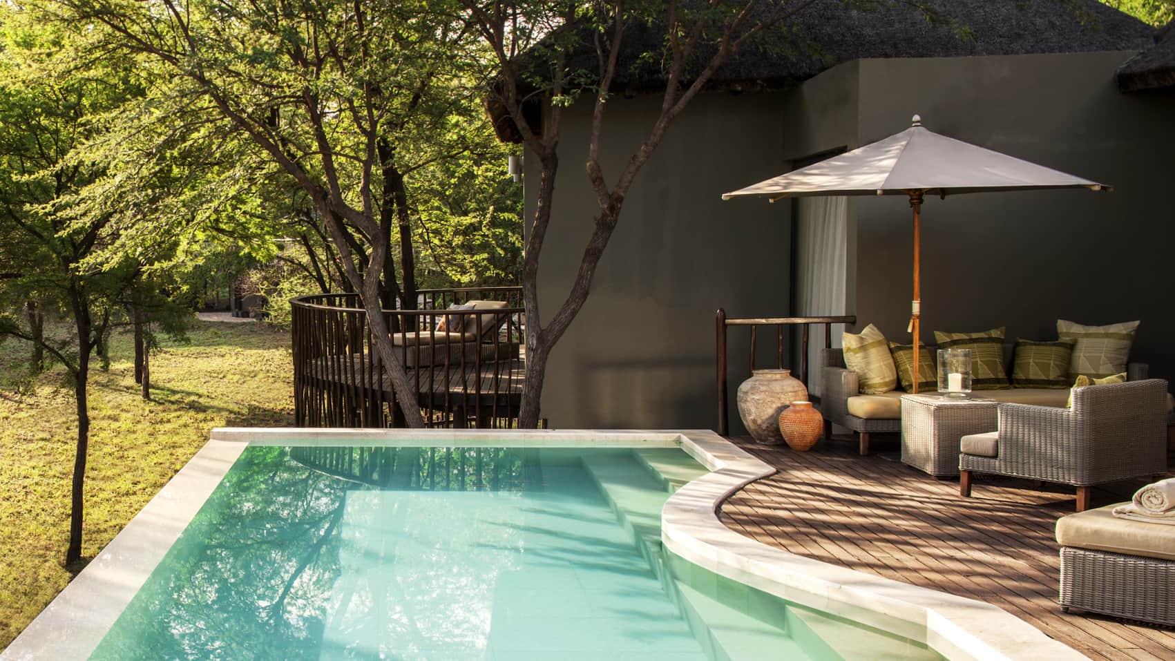 Premium Serengeti camp style and comfort